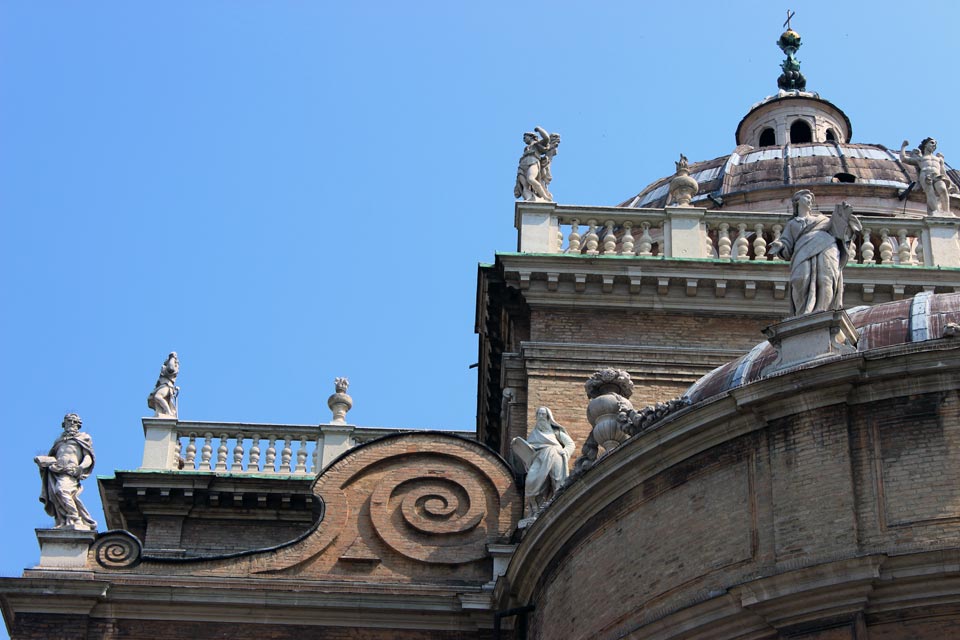 Decorative statues of Basilica of Santa Maria Steccata - Parma