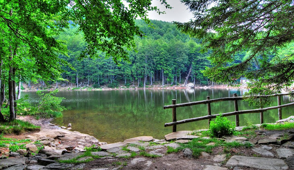 parco dei cento laghi