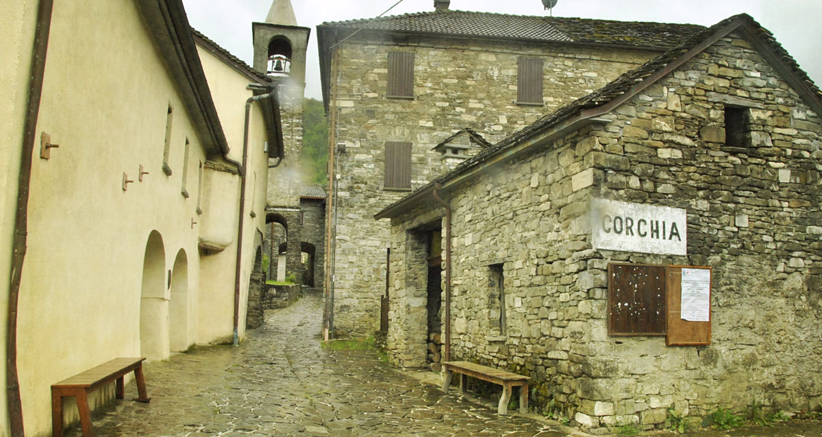 slide berceto corchia