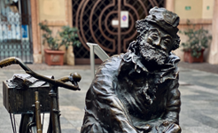 The Monument to Enzo "Màt" Sicuri in Parma: Homage to the Clochard Philosopher